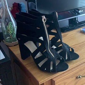Charlotte Russe black zip up heals